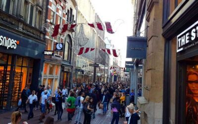 Kalverstraat 购物街